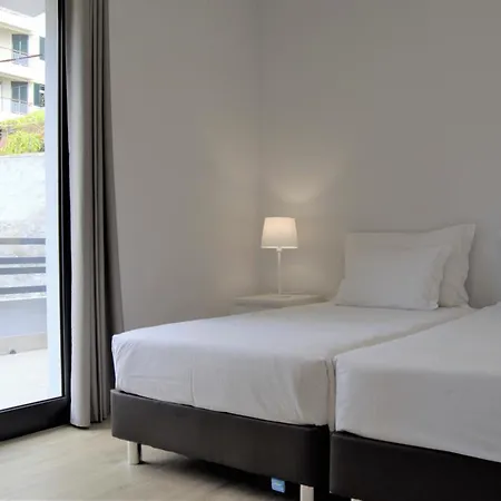 Apartmanhotel Turisticos Vitoria By Petit Funchal