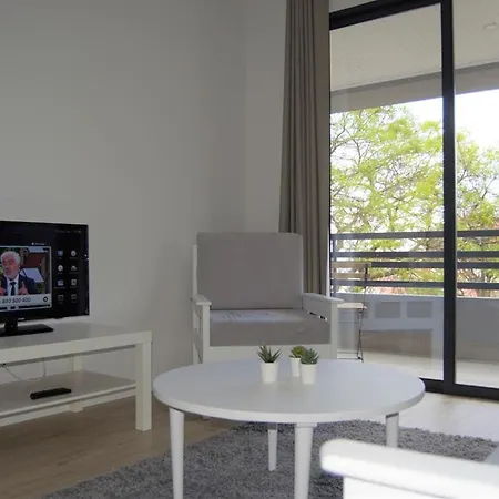 Turisticos Vitoria By Petit Apart Otel Funchal