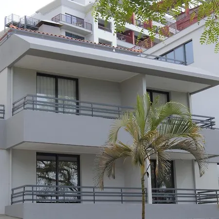 Turisticos Vitoria By Petit 3* Funchal (Madeira)