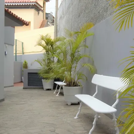 Turisticos Vitoria By Petit Apartmanhotel