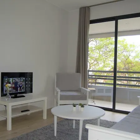 Turísticos Vitoria By Petit Apart-hotel 3*